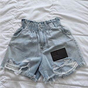 Stylish High Waist Denim Shorts with Flag Patch